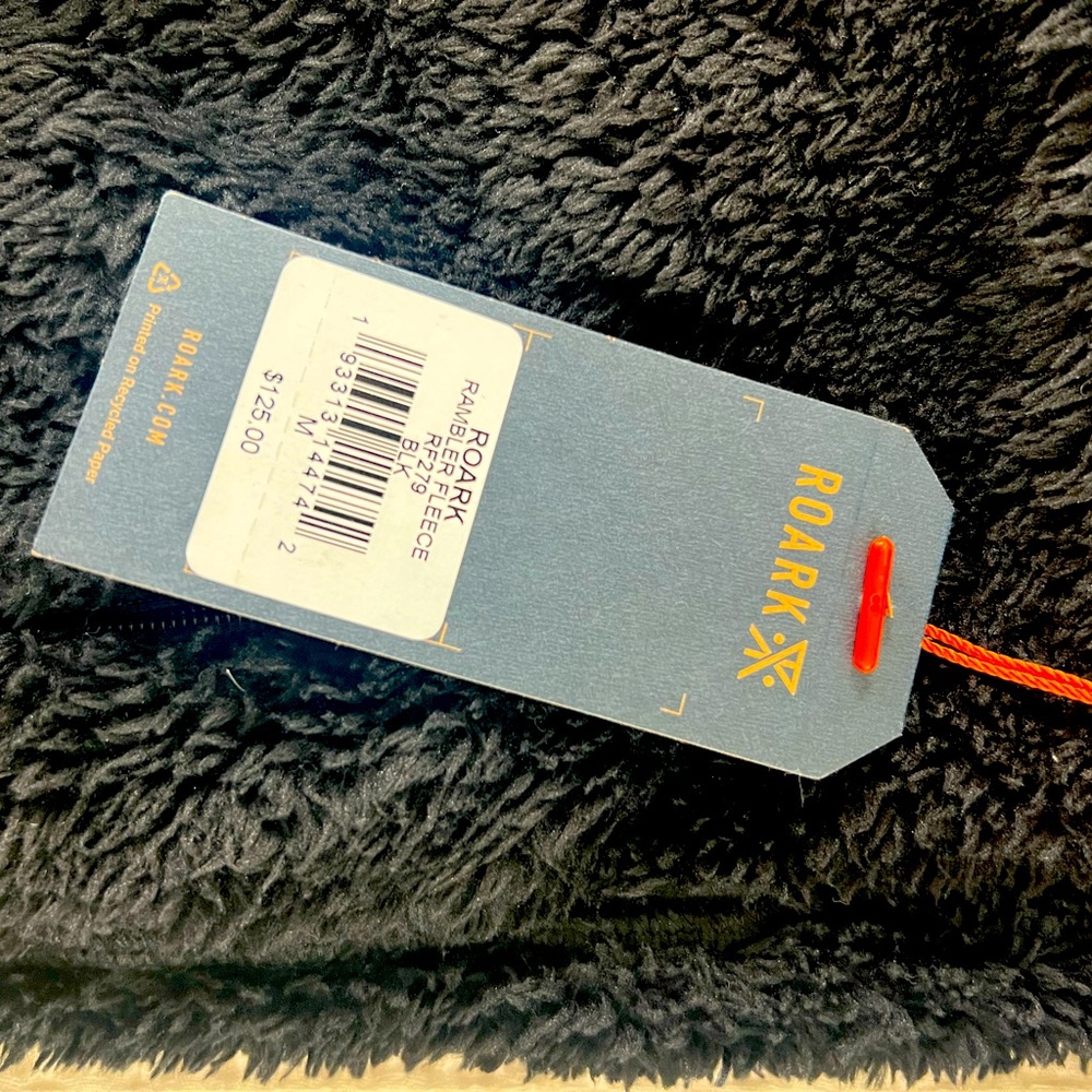 NWT! Roark zipped hoodie, Black, M
